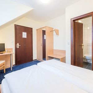 Kamer met een Queen Size Bed